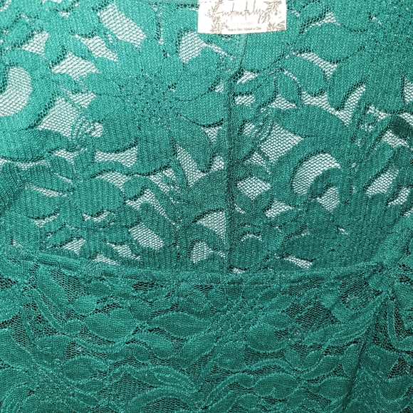 Free People long sleeved lace top - Picture 7 of 8